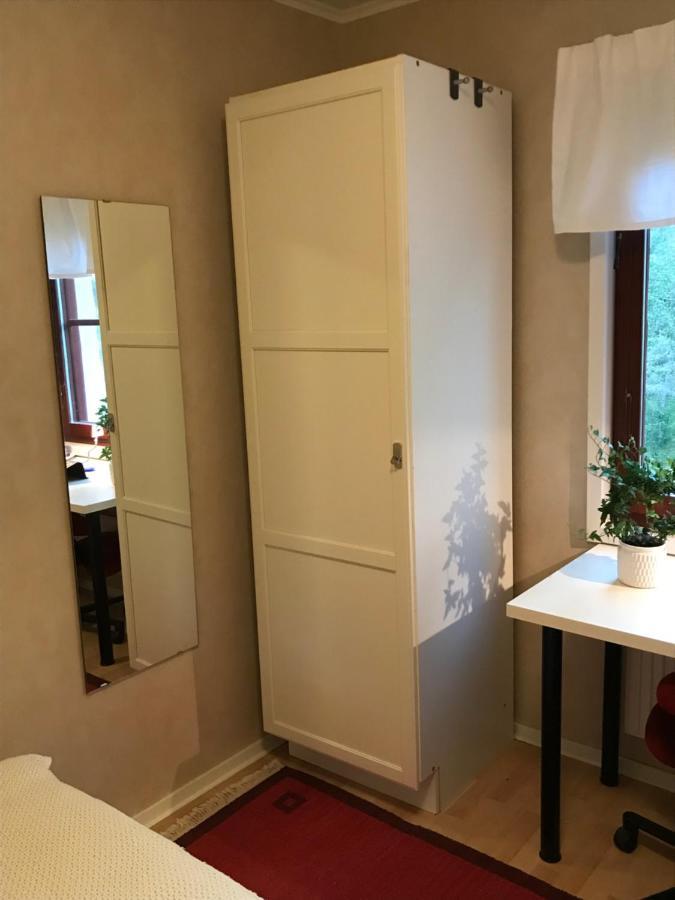 Anikos Apartment Uppsala Bagian luar foto